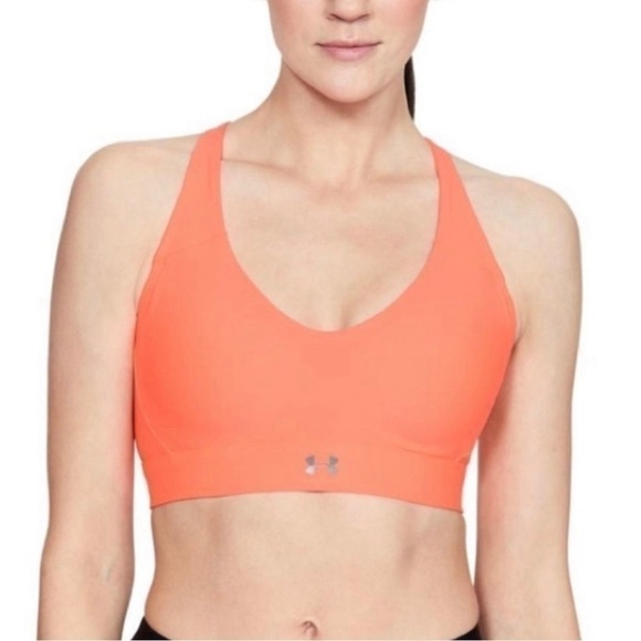 UNDER Armour Sports Bra. New With Tags Attached. - Picture 1 of 9